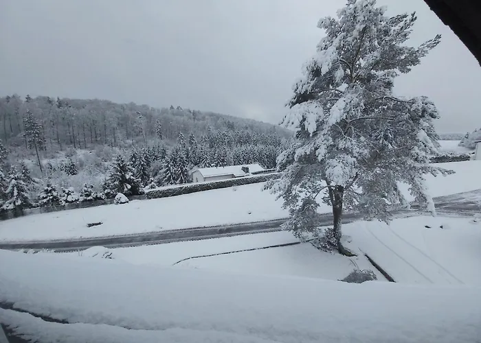 Eifelrose Apartment Vorpochten